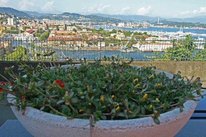 La Finestra Sul Golfo Affittacamere La Spezia Extérieur photo